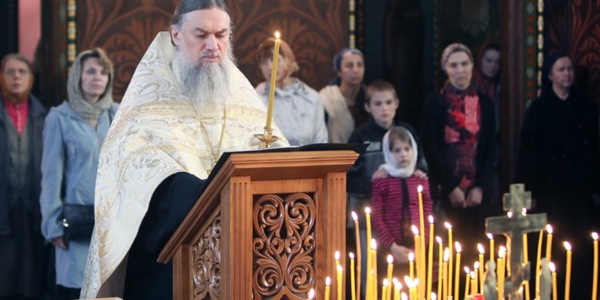    Родительская суббота перед Троицей: традиции, запреты, особенности.ugraeparhia.ru