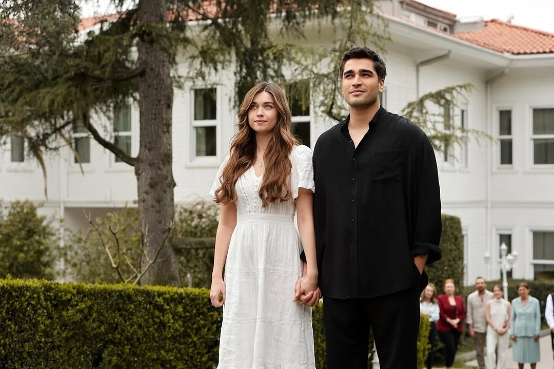кадр из сериала "Зимородок"
