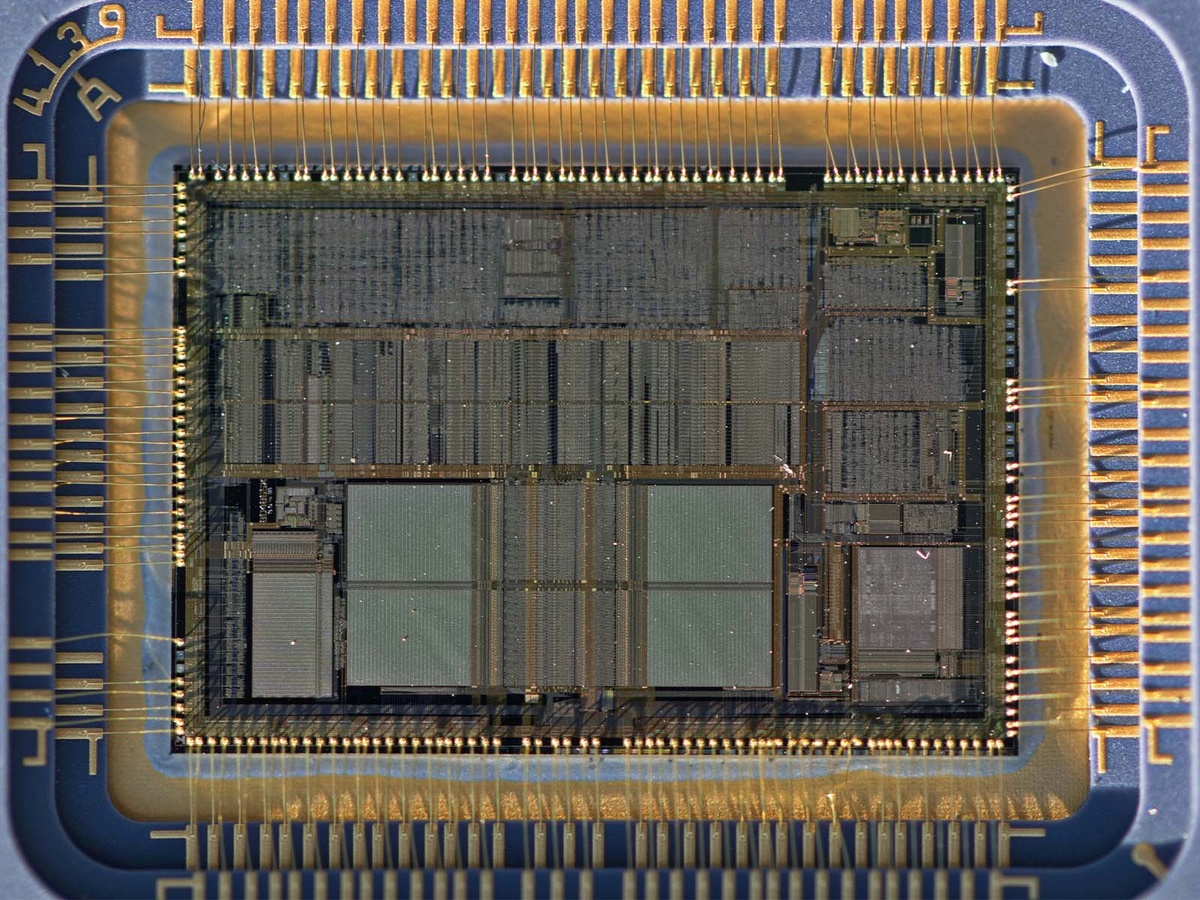 https://get.pxhere.com/photo/board-technology-memory-toy-current-electronics-components-lego-ram-circuit-ic-electrical-engineering-conductors-transistor-personal-computer-hardware-memory-chips-ram-memory-1146597.jpg