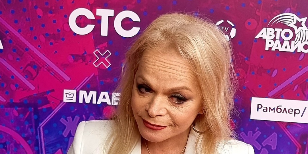 Скрывали от всех: парализованная от дикой боли 70-летняя Долина тайно перенесла операцию