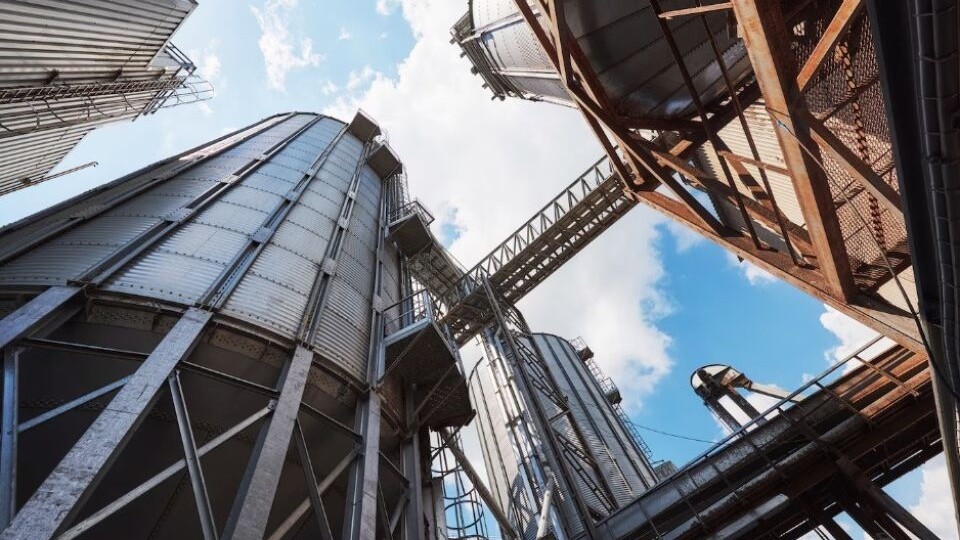 Промышленное производство в Алтайском крае отметилось ростом менее чем на 1 %