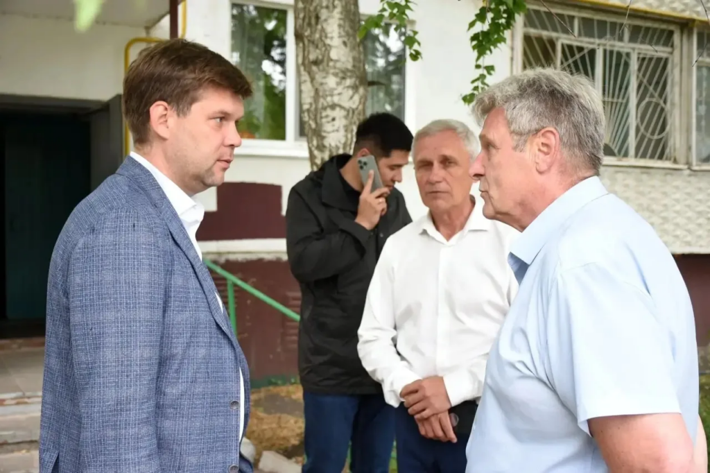     В пострадавшем от БПЛА доме в Оренбурге завершают ремонт кровли Оренбуржье
📷    В пострадавшем от БПЛА доме в Оренбурге завершают ремонт кровли Оренбуржье
📷    В пострадавшем от БПЛА доме в Оренбурге завершают ремонт кровли Оренбуржье
📷    В пострадавшем от БПЛА доме в Оренбурге завершают ремонт кровли Оренбуржье
