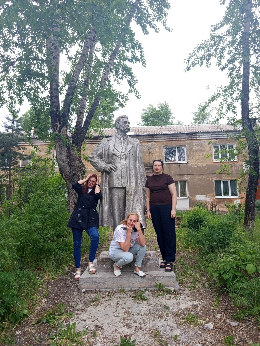 Листайте фотографии