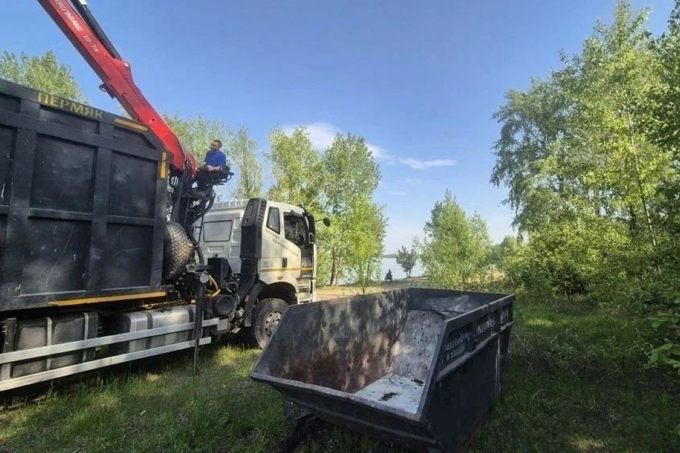    Территорию будущего парка «Усть-Тула» продолжают благоустраивать. Фото: пресс-служба Администрации Кировского района Новосибирска.