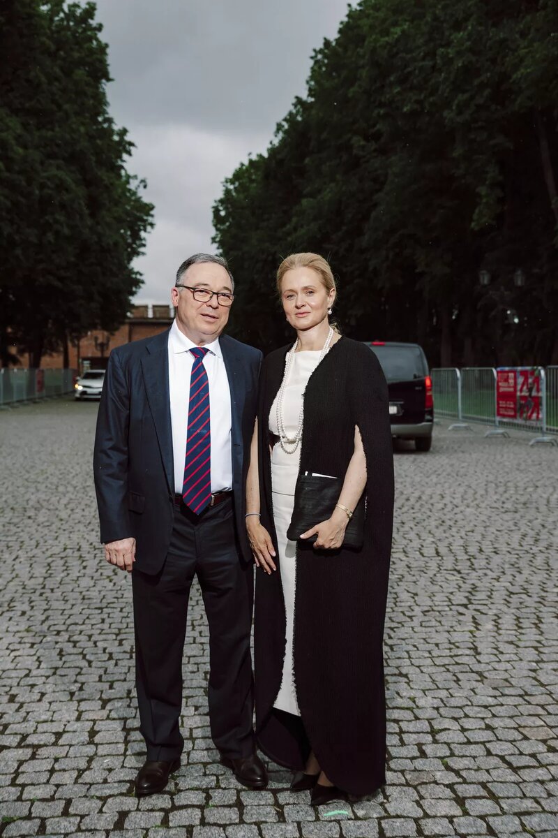 Анна Михалкова и Альберт Баков📷
