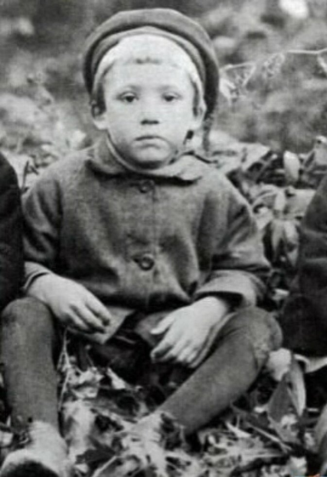 Юрий Никулин в детстве