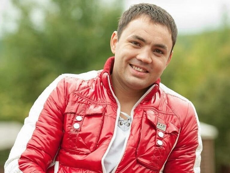 Александр Гобозов