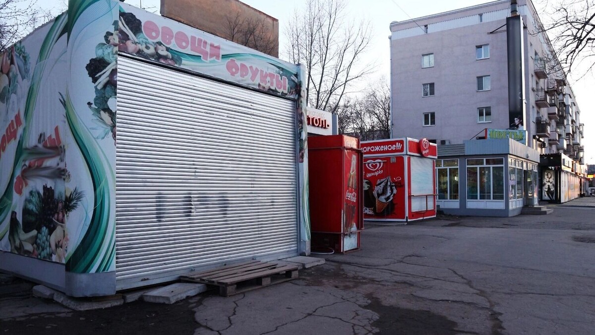    Сегодня в Омске насчитывается 2734 нестационарных торговых объекта самых разных форм и назначения   gorod55.ru