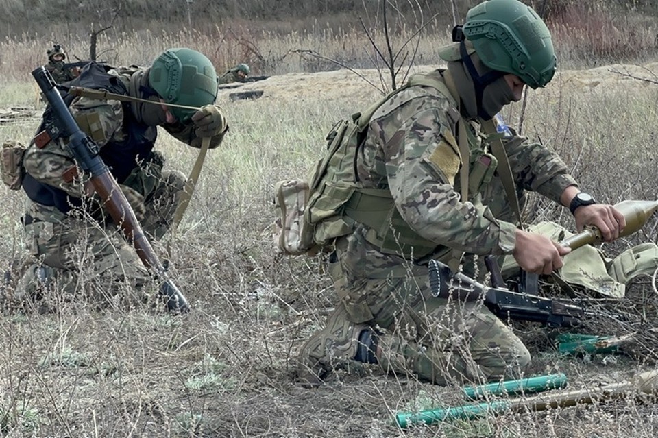    Потери вооруженных сил Украины в зоне ответственности российской группировки войск «Днепр» за прошедшую неделю превысили 375 военнослужащи Александр КОЦ