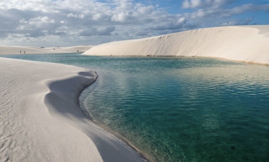 Самая странная пустыня на планете, где больше воды чем песка