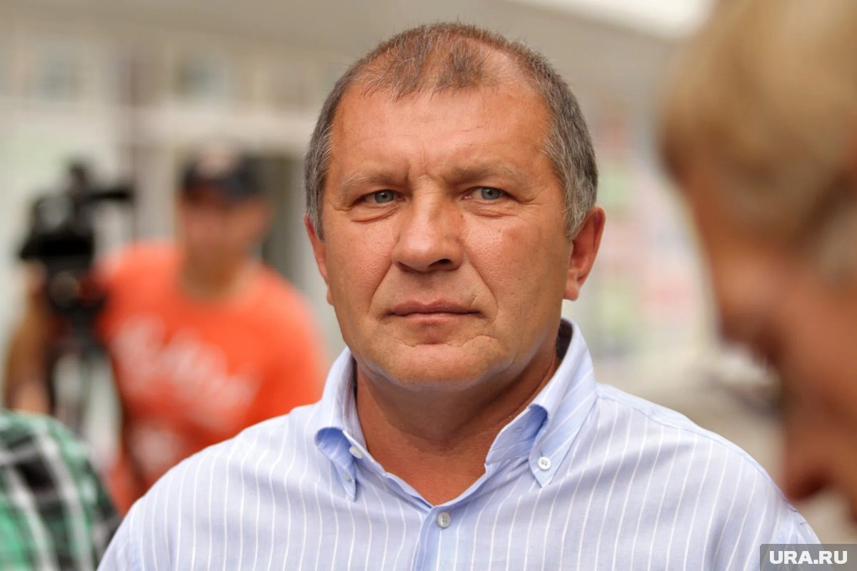     Григорий Иванов возглавляет ФК «Урал» с 2003 года