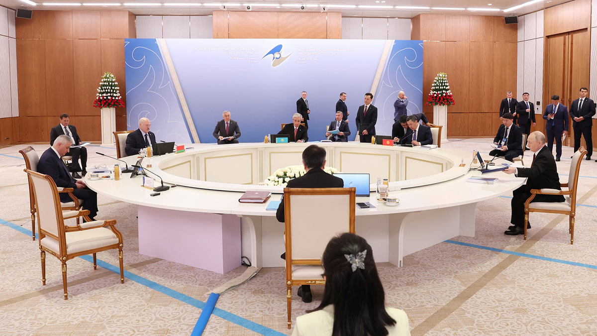   Пресс-служба президента России