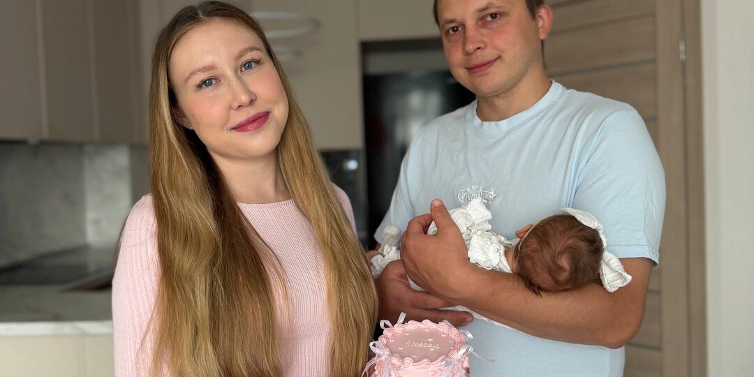 Юночке 1 месяц
