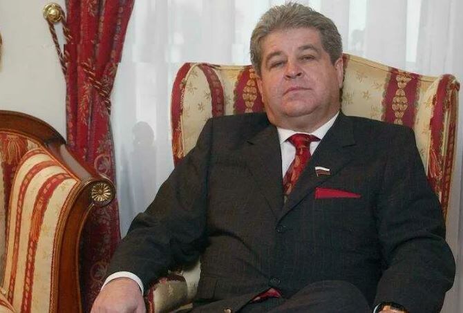 Василий Дума - бывший сенатор, руководитель нефтедобывающихкомпаний