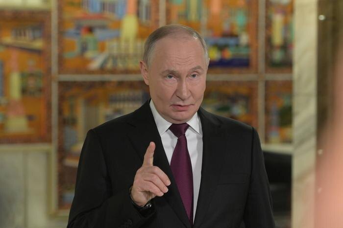 Путин: Россия сотрёт с лица земли всех, кто посягнёт на её военные базы