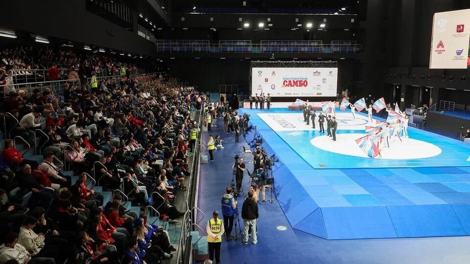     Российские самбисты выиграли 59 золотых медалей в 2026 году t.me/ПУЛЕМЁТ ДЕГТЯРЁВА