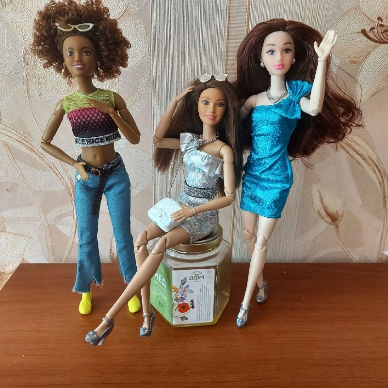 Куколки Anlily (Рианна), Barbie (Яна) и Happy Vally (Рогнеда)