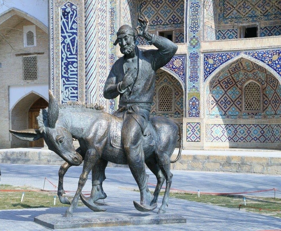 Памятник Насретдину Афанди в Бухаре