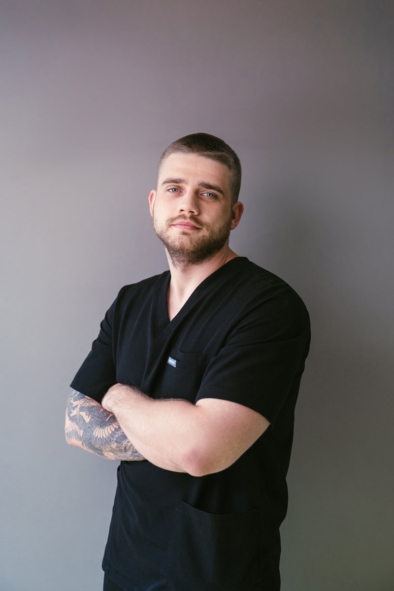 Лысенко Николай Александрович. Врач-стоматолог-хирург клиники Go-To CONNECT