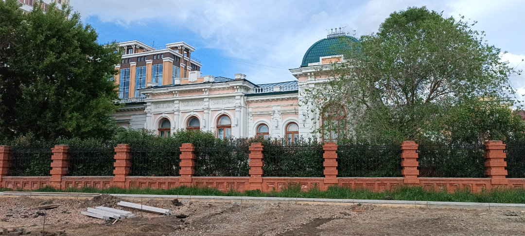 Дом Колчака в Омске ,то место что какое то время было центром Белой России и делало город -третьей столицей.