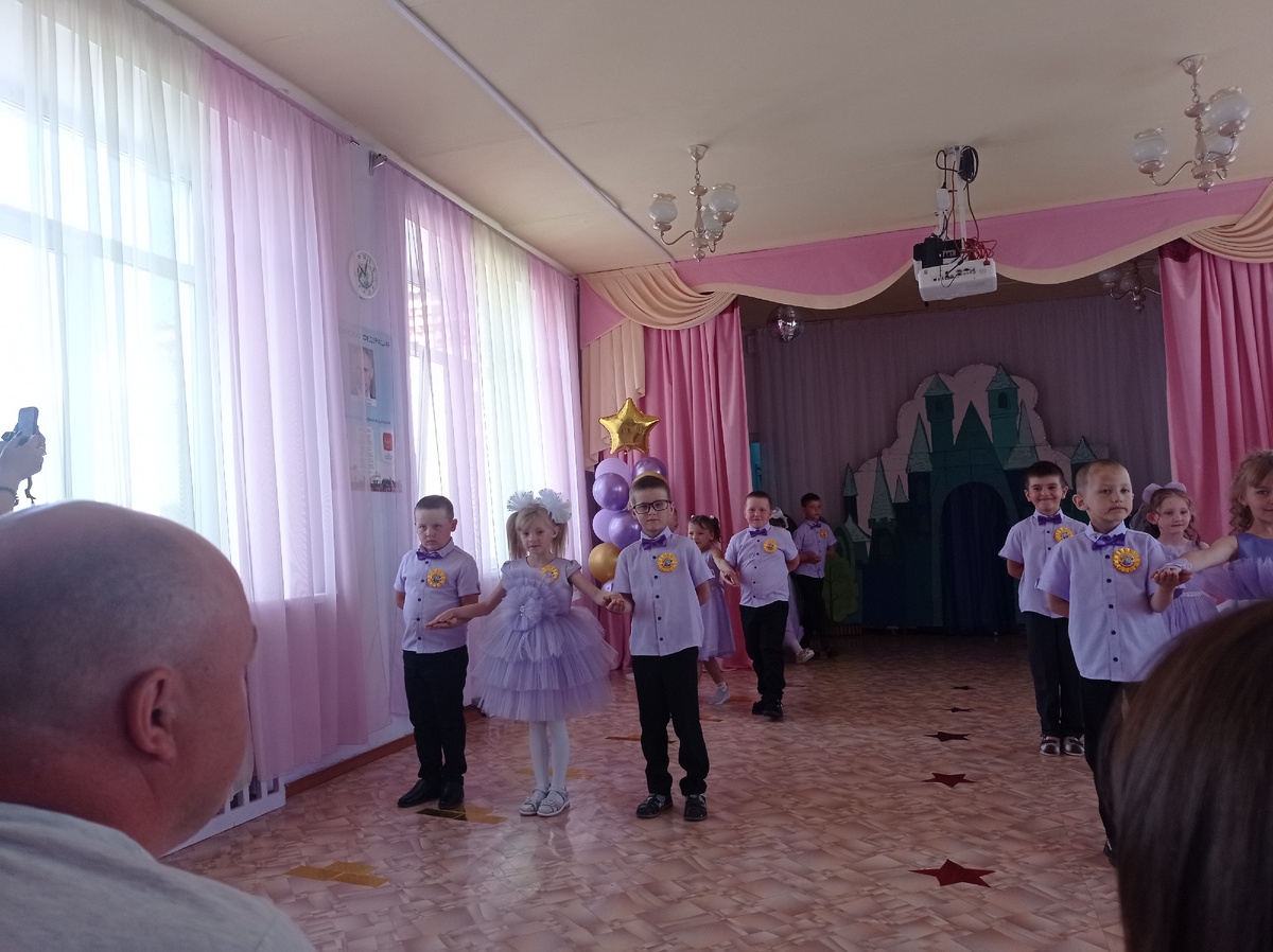 Наши красавчики.