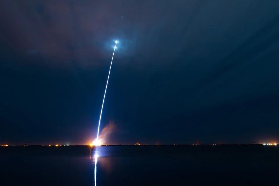    Взрыв ракеты ударил по лунной программе США: участие Blue Origin могут отложить на год. Фото: Cover Images/Keystone Press Agency/Global Look Press