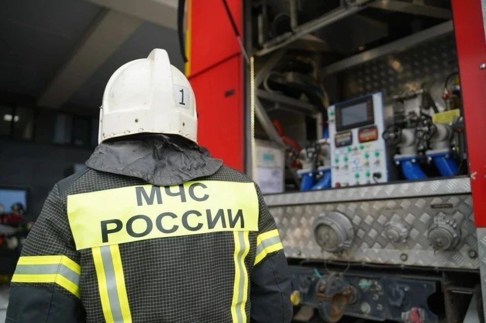    Пожар на территории перевалочной нефтебазы потушили в Армавире Светлана МАКОВЕЕВА