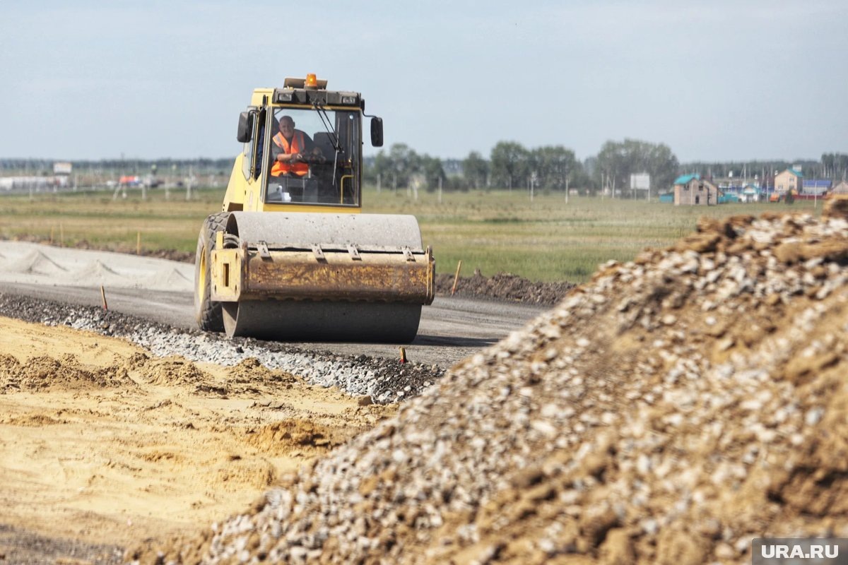     В Заозерном районе Кургана на строительство новой дороги потратят 450 млн рублей