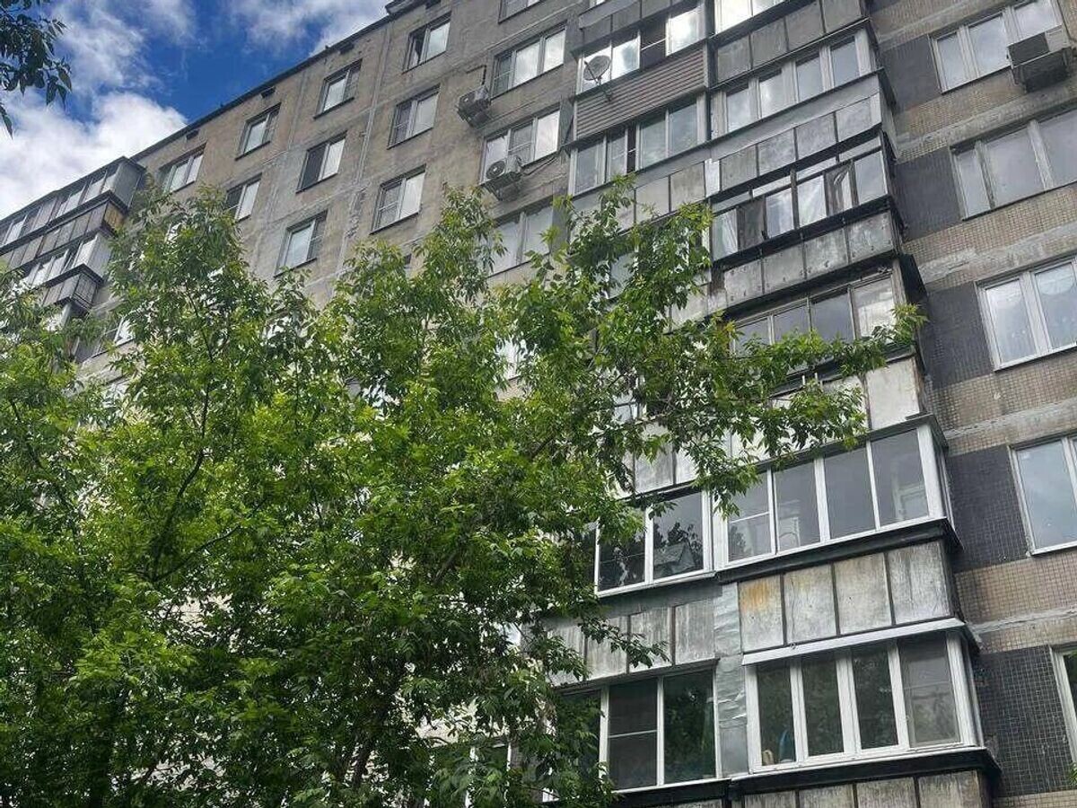    Пятилетний ребенок выпал из окна 9-го этажа дома на Студеном проезде в Москве | © Фото : ПРОКУРАТУРА МОСКВЫ/Telegram