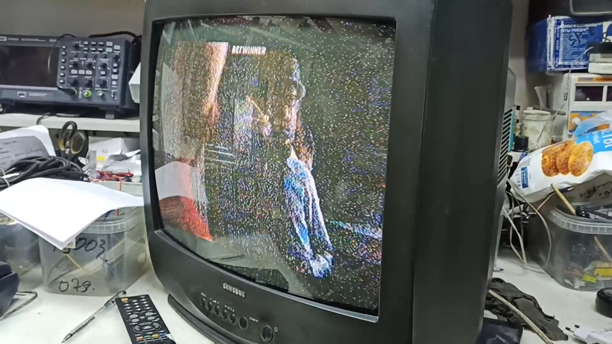 Телевизор Samsung CS-20F1R