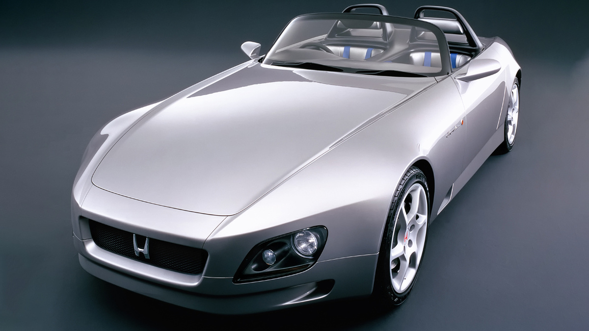 Предтечей S2000 стал концепт SSM 1995 года