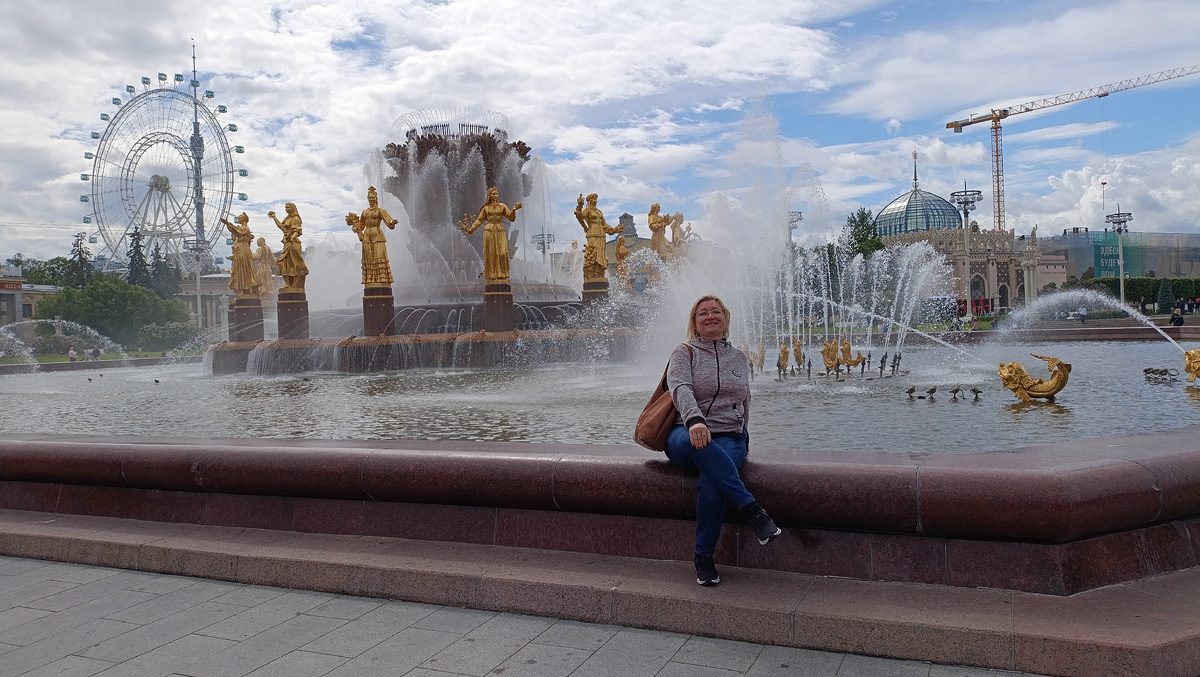 На ВДНХ в г. Москве. Фото из личного архива. Май 2026 год