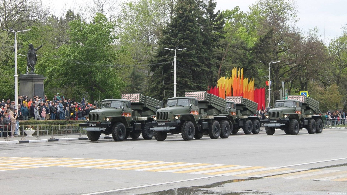     РСЗО Град на параде   
Загороднюк Дмитрий © ИА Красная Весна