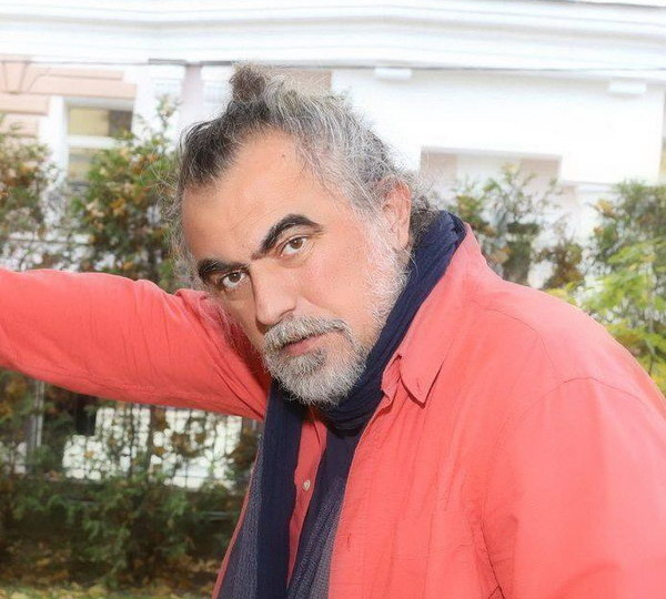 Фантасмагорию «Село Степанчиково» поставил Иван Поповски в Мастерской Фоменко
