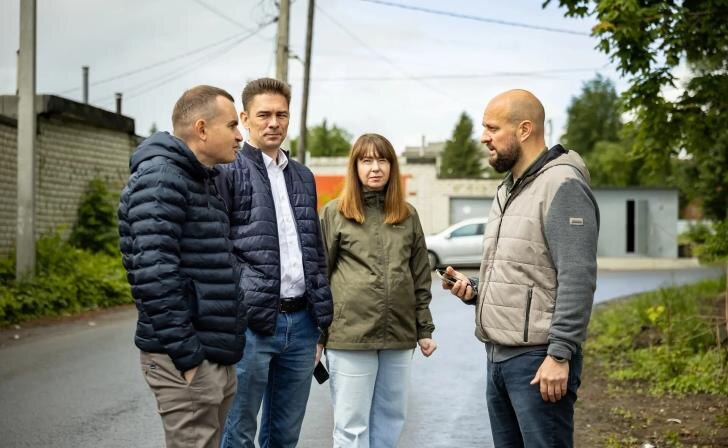 Мэр Курска Маслов проверил жалобы жителей и дал поручения по их устранению