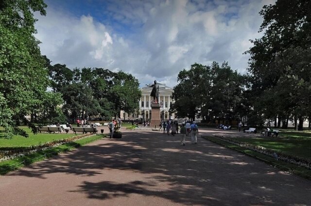    В какой части сквера будет высажена аллея, не сообщается. Фото: Яндекс.Карты/ скриншот.