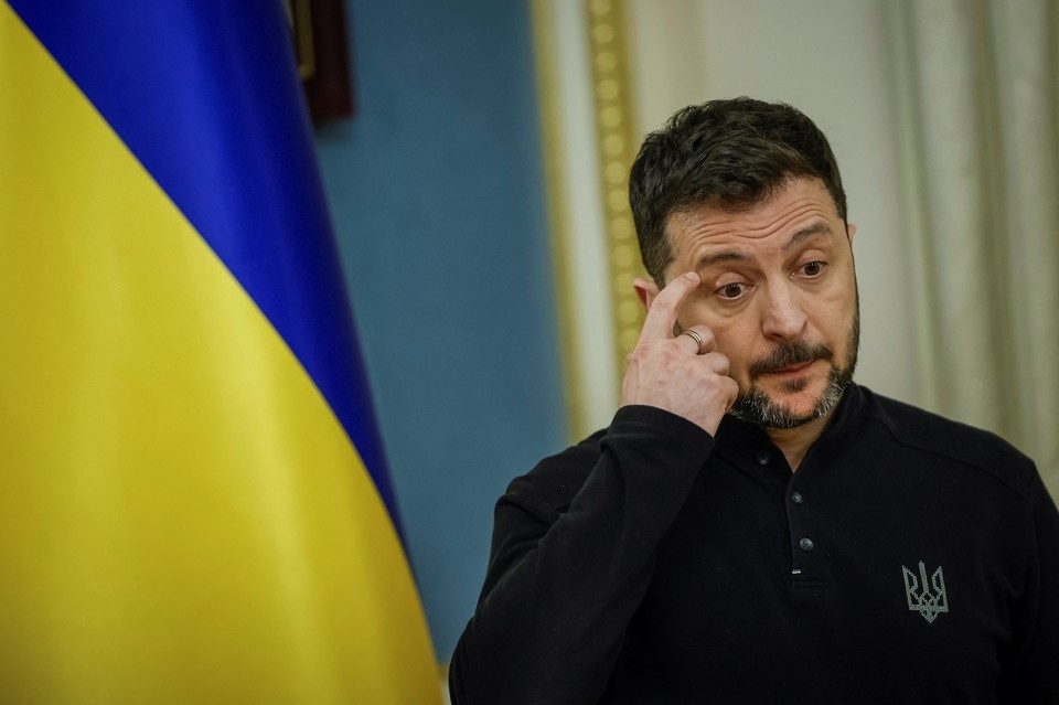    Зеленский провел специальное совещание на тему подготовки к переговорам REUTERS