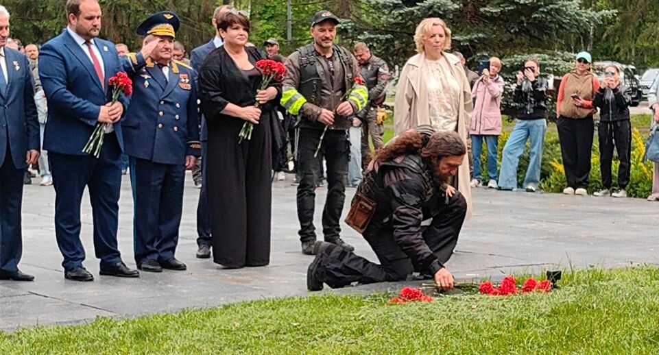    Елена Катасонова