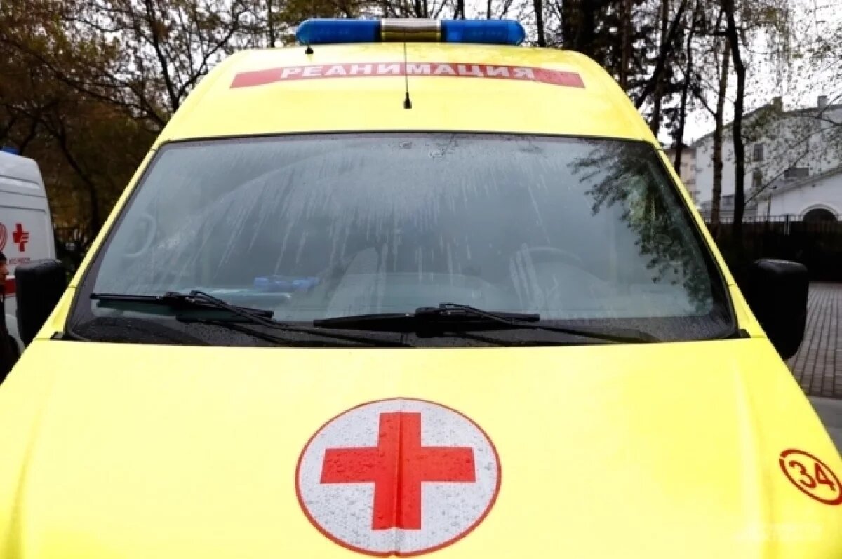    В Чите пьяный водитель въехал в толпу у клуба и насмерть задавил женщину