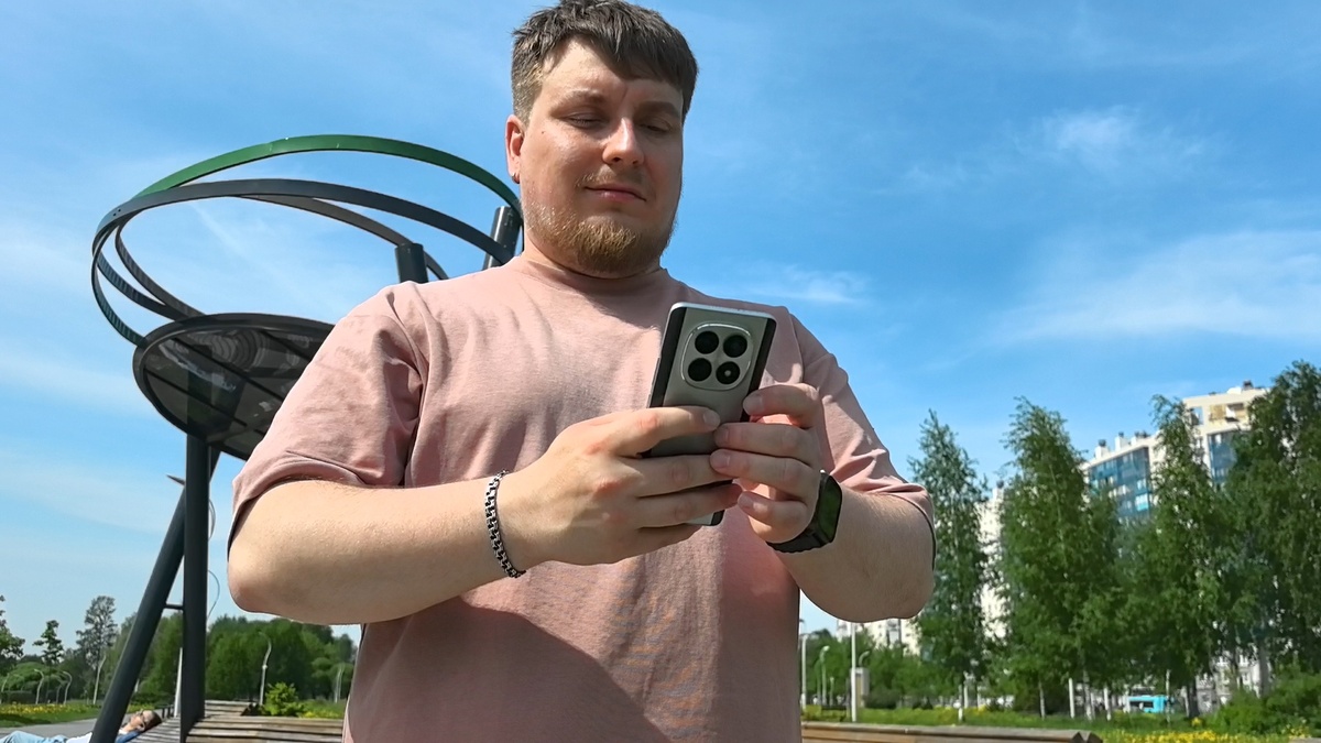 Пользуюсь POCO M8