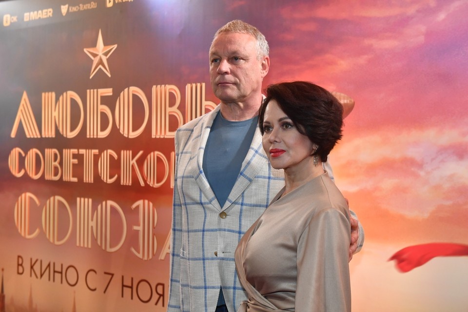    Виктория Ворожбит во всем поддерживает Сергея Жигунова Михаил ФРОЛОВ