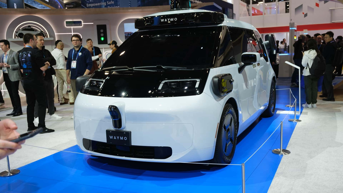 Роботакси Waymo Ojai (модель, ранее известная как Zeekr RT)