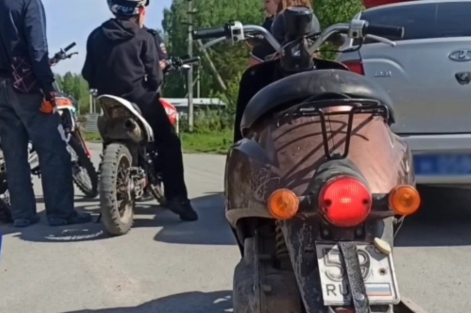    В Новосибирске задержаны двое подростков за рулем скутеров. Фото: ГАИ НСО