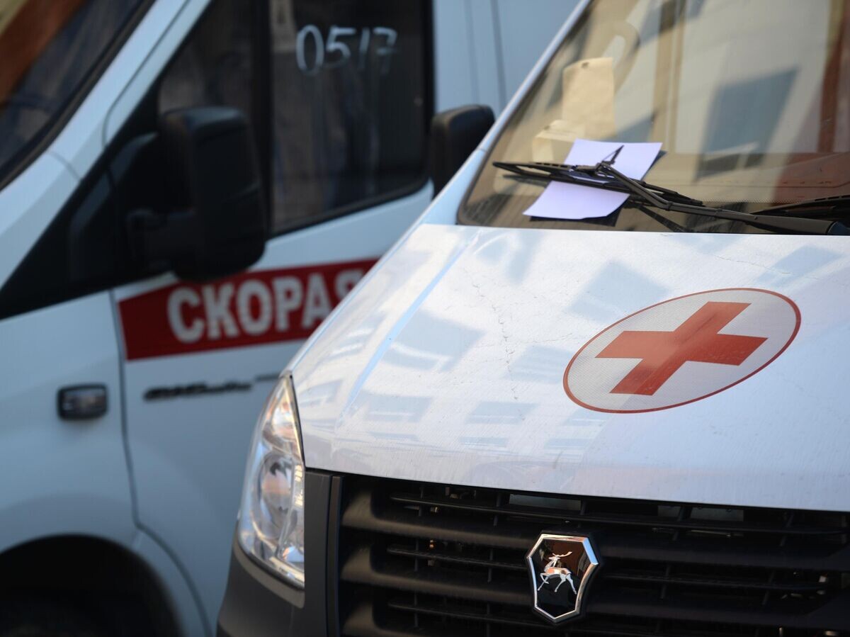    Автомобили скорой медицинской помощи в Свердловской области | © РИА Новости / Павел Лисицын