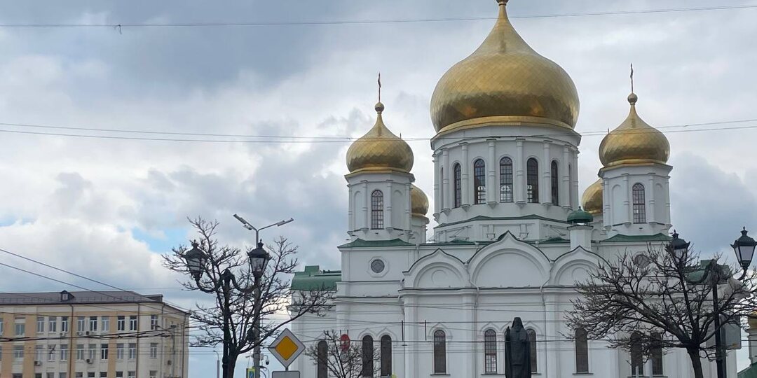 Нельзя ссориться и мыть голову: ростовчанам рассказали о традициях в день Святой Троицы