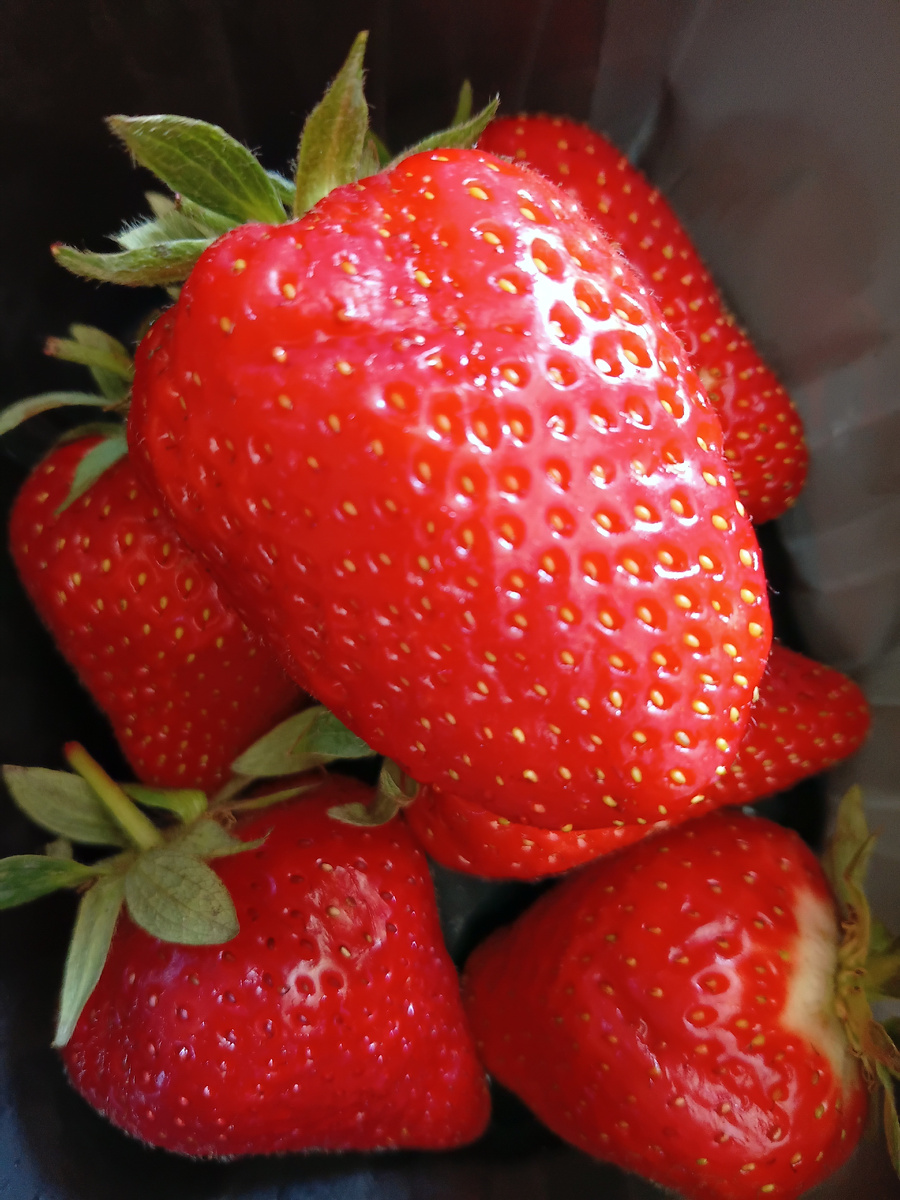 И клубничное...😋🍓