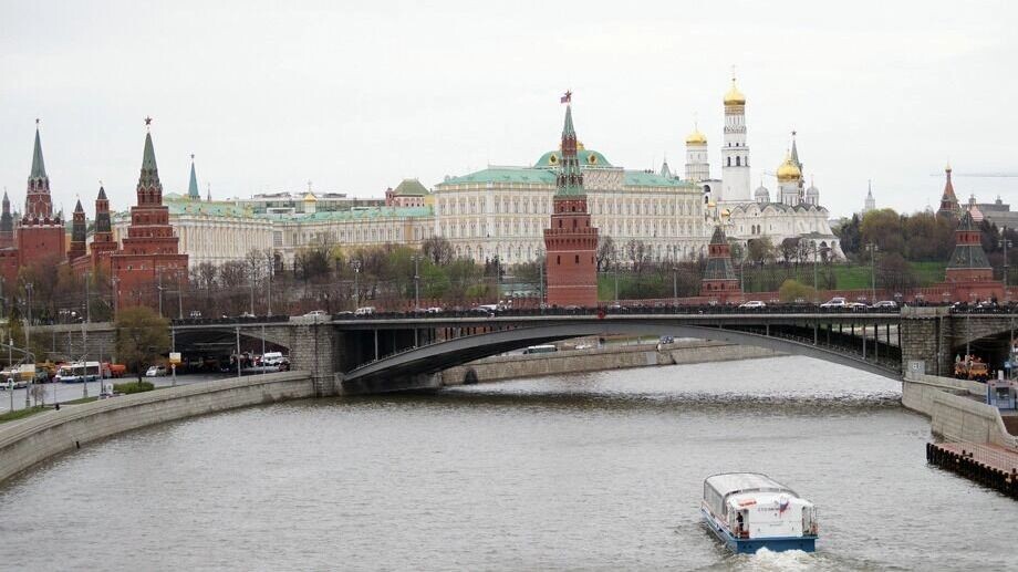    Из Башкортостана в Москву поехали посылки для студентов   1MI