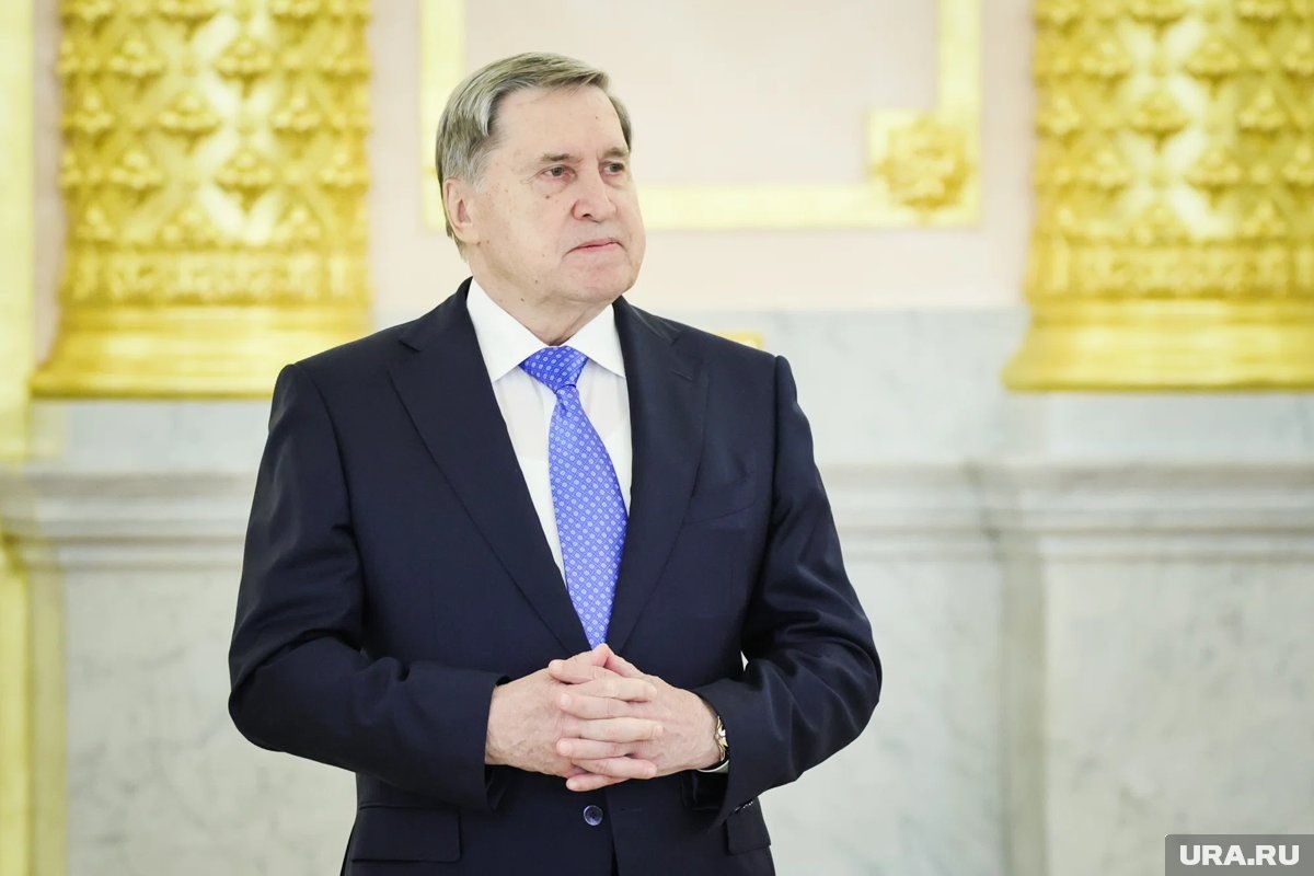     Ушаков рассказал с кем Москва ведет диалог по Украине