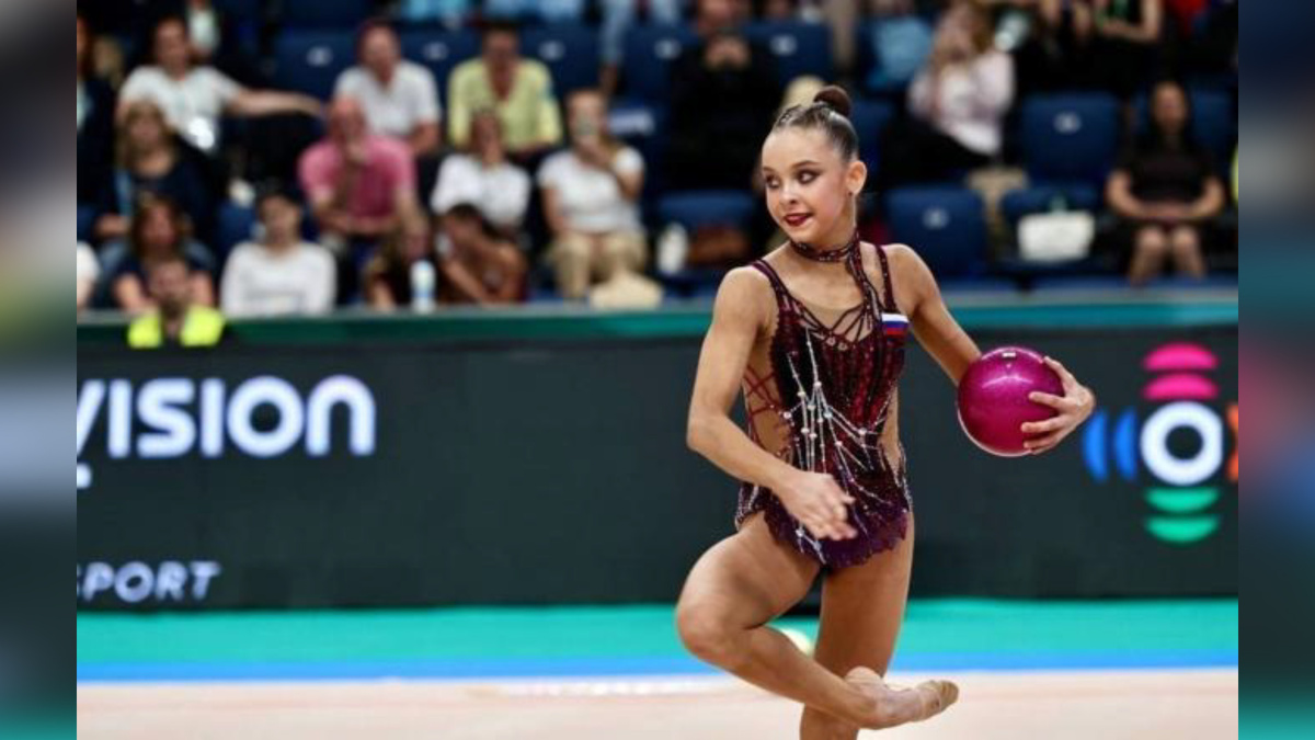    Гимнастка из Уфы София Ильтерякова завоевала вторую медаль на чемпионате Европы в Болгарии