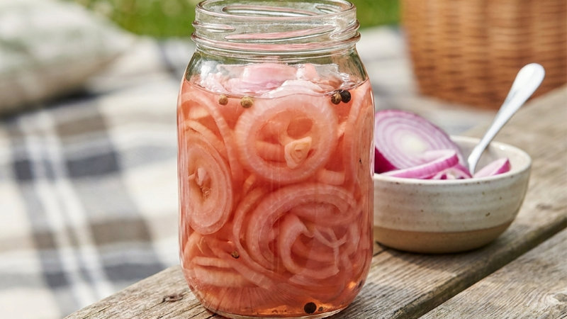 Маринованный лук